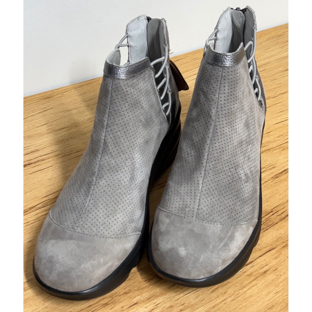 Jambu Naomi Grey Suede Laser Cut‎ Wedge Ankle Boots Metallic Silver J9NAB56 8M
